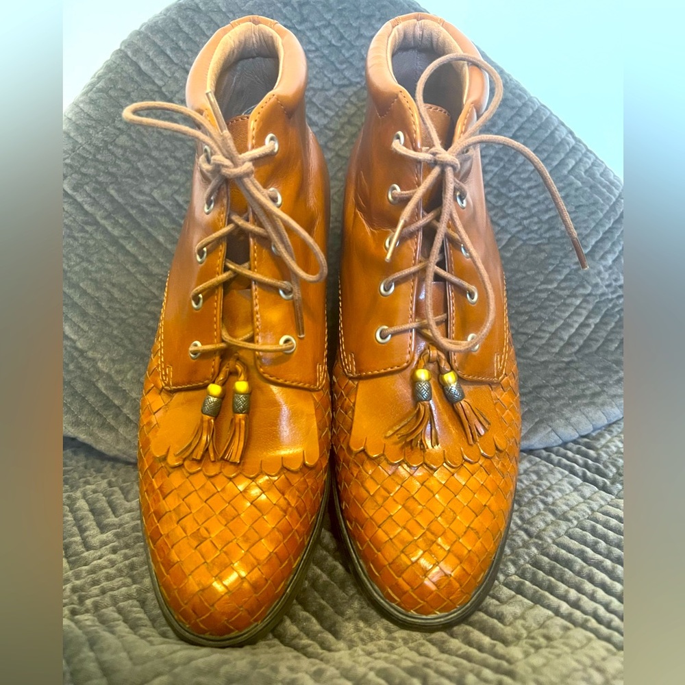 Ariat Boots- Like New. Womens. Size 7.5
